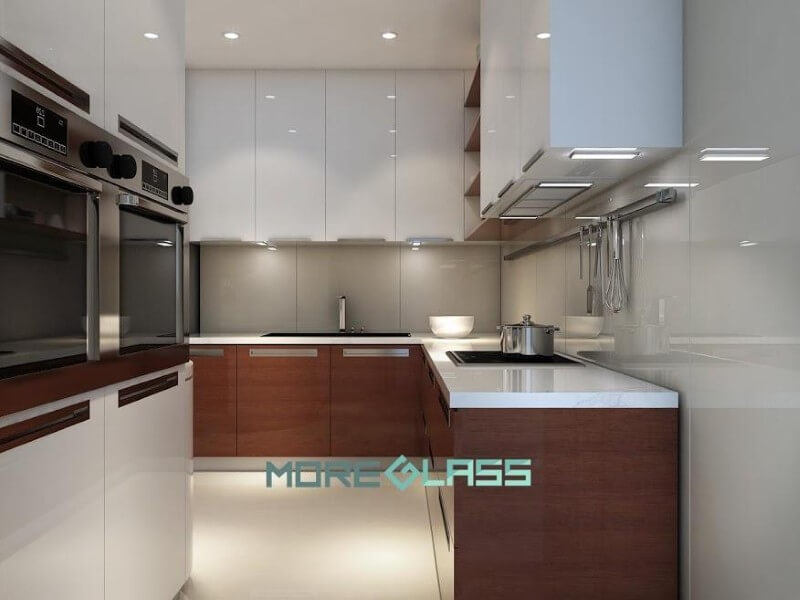 Mẫu kính ốp bếp cường lực bền đep, giá rẻ